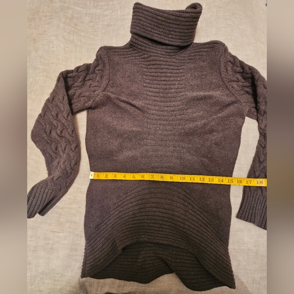 EUC Size Large Hugo Boss Orange Wool Sweater - Picture 12 of 12